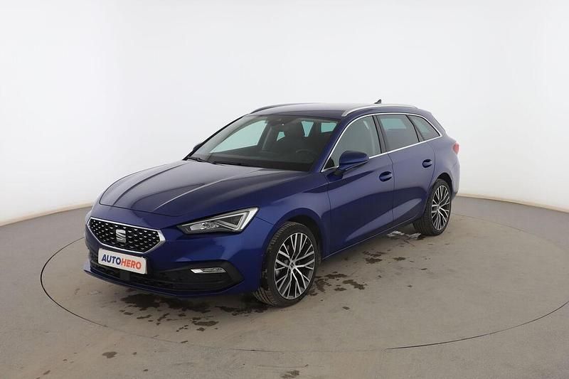 Usado Seat Leon XCELLENCE 150 CV (110 kW) 2020 Azul Familiar
