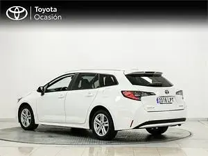 Usado Toyota Corolla Active 122 CV (89 kW) 2021 Blanco Familiar