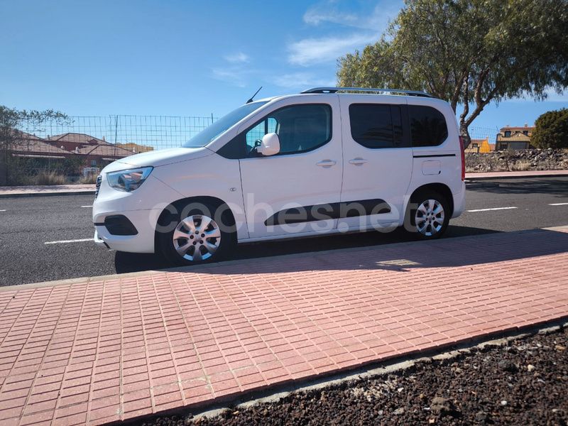 Blanco Usado 2019 Opel Combo Life Innovation Monovolumen | 12.490 € (Buen precio) - Imagen 1/4
