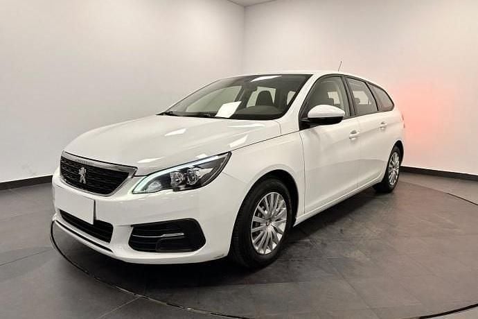Usado Peugeot 308 SW Business-Line 99 CV (72 kW) 2018 Familiar