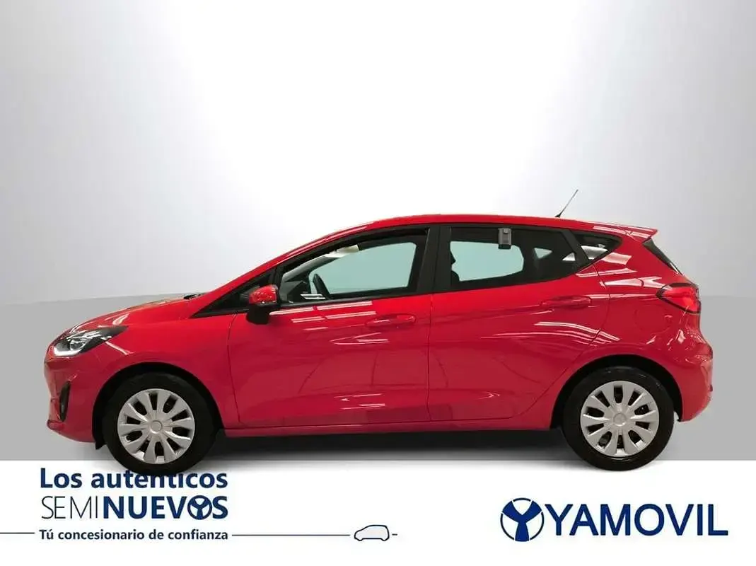 Usado Ford Fiesta Trend 75 CV (55 kW) 2023 Rojo Utilitario