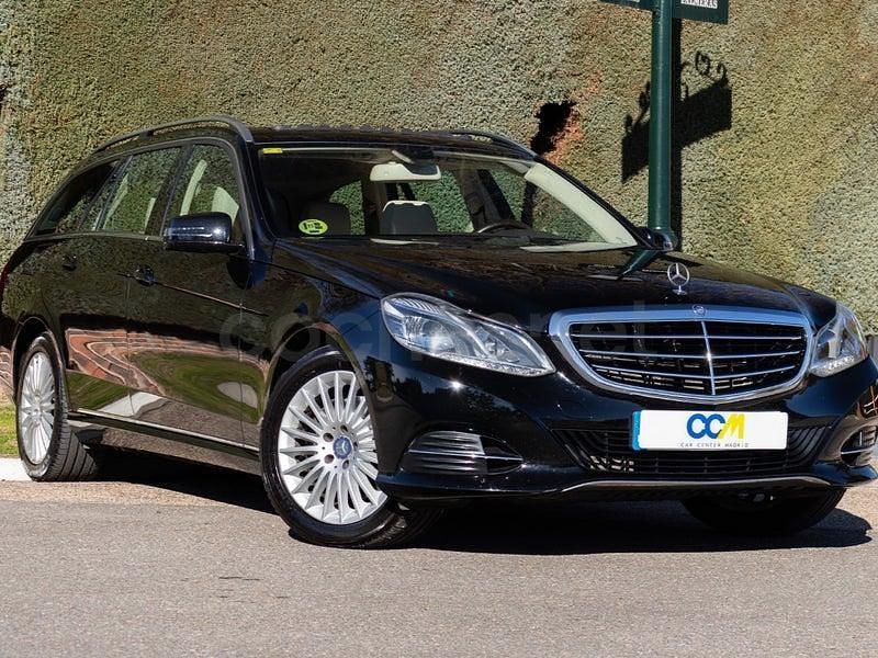 Usado Mercedes E300 Avantgarde 231 CV (169 kW) 2013 Negro Familiar