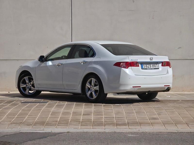 Usado Honda Accord 156 CV (114 kW) 2014 Blanco Berlina