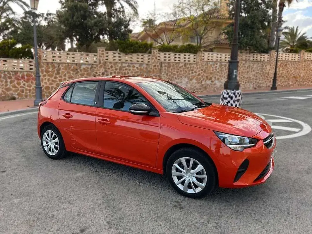 Usado Opel Corsa-e Edition 100 kW (136 CV) 2022 Naranja Utilitario