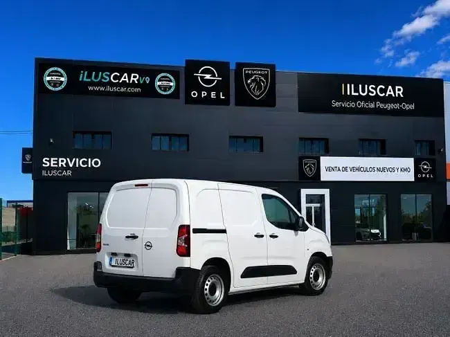 Usado Opel Combo 101 CV (74 kW) 2021 Blanco Monovolumen