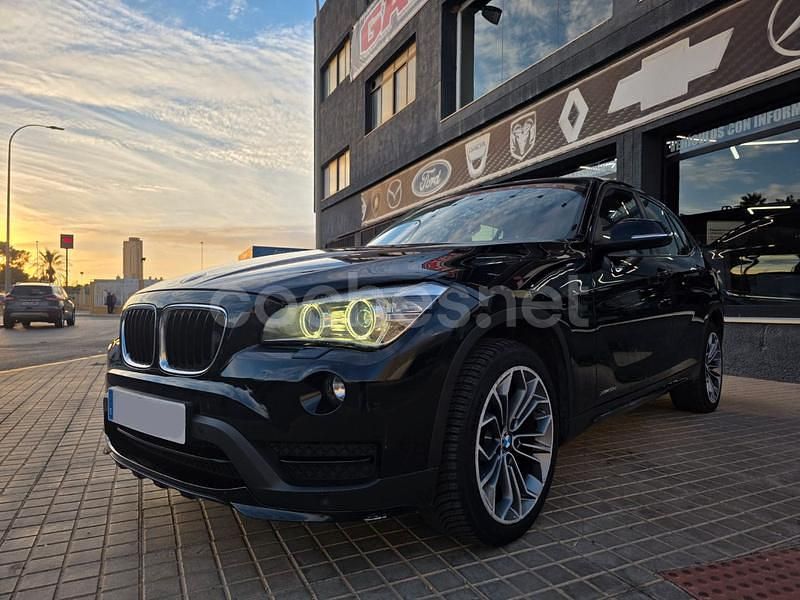 Negro Usado 2015 BMW X1 Sport Line SUV | 12.999 € (Buen precio) - Imagen 1/4