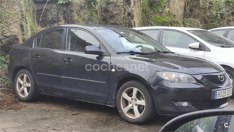 Usado Mazda 3 Sportive 109 CV (80 kW) 2004 Negro Berlina