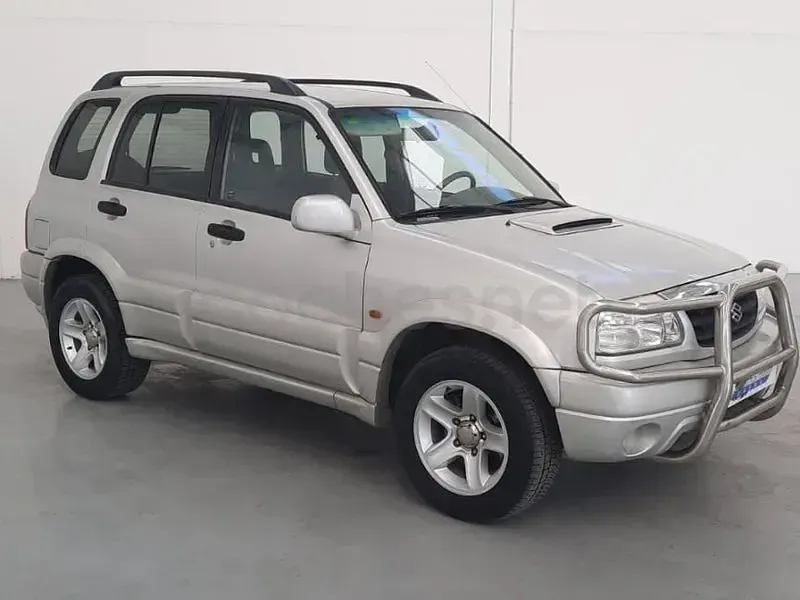 Usado Suzuki Grand Vitara 87 CV (63 kW) 2001 Gris / plata SUV