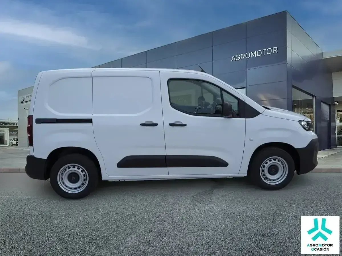 Nouvelle Peugeot Partner 100 ch (73 kW) 2026 Blanc Monospace