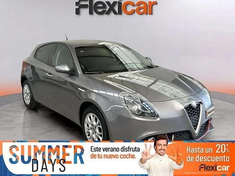 Gris Usado 2018 Alfa Romeo Giulietta Tech Edition Utilitario | 13.290 € (Precio justo) - Imagen 1/4