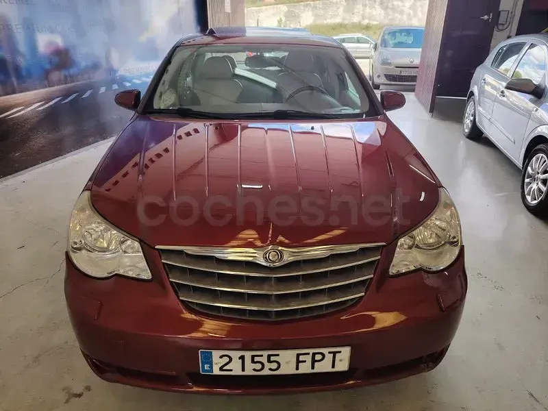 Usado Chrysler Sebring Limited 140 CV (102 kW) 2007 Rojo Berlina
