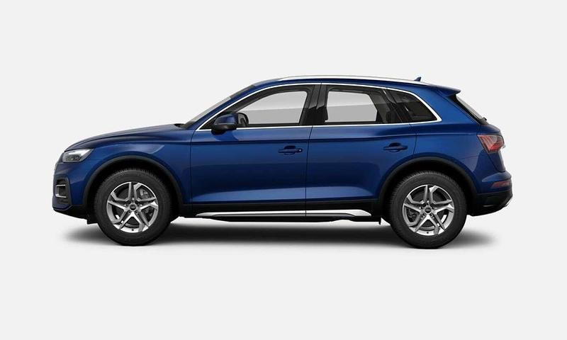 Usado Audi Q5 Advanced Plus 163 HP (119 kW) 2020 Azul SUV