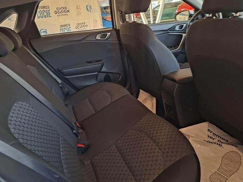 Usado Kia Ceed 120 CV (88 kW) 2023 Blanco Utilitario