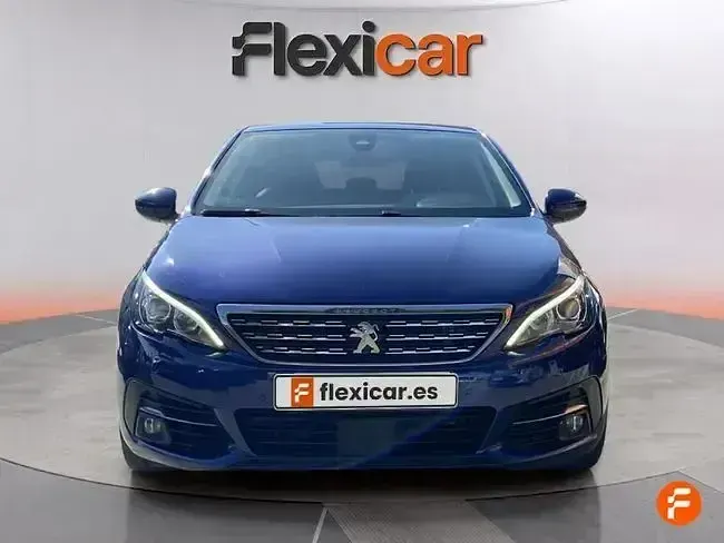 Käytetty Peugeot 308 Allure 110 HP (80 kW) 2020 Sininen Sedan