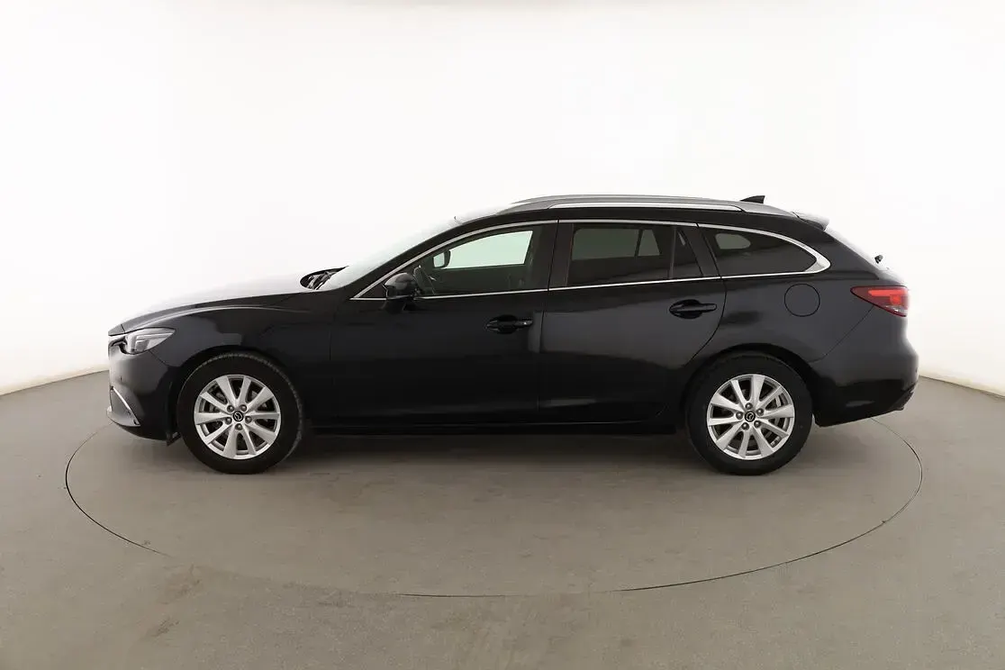 Usado Mazda 6 Style+ 145 CV (106 kW) 2017 Negro Familiar