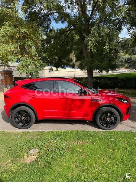 Usado Jaguar E-Pace R-Dynamic 180 CV (132 kW) 2017 Rojo SUV