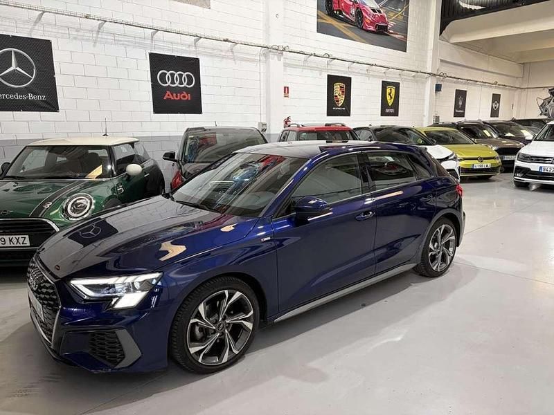Usado Audi A3 Sportback S-Line 150 CV (110 kW) 2023 Azul Utilitario