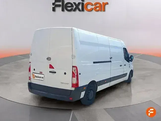 Usado Renault Master 136 CV (100 kW) 2021 Blanco Monovolumen