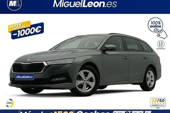 Usado Skoda Octavia Ambition 149 CV (109 kW) 2022 Familiar