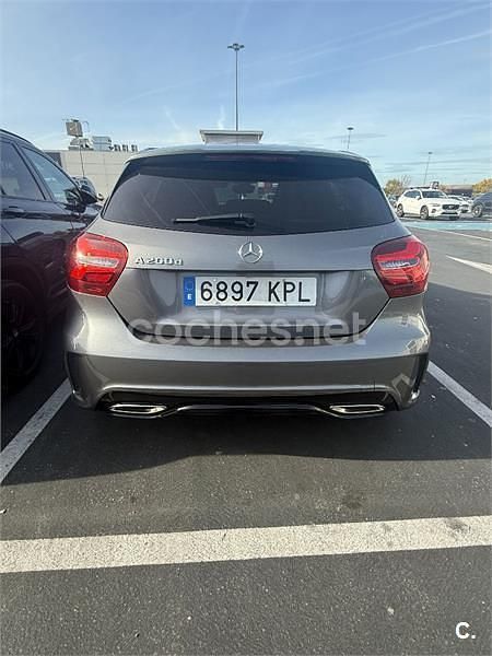 Usado Mercedes A200 136 CV (100 kW) 2018 Gris / plata Berlina