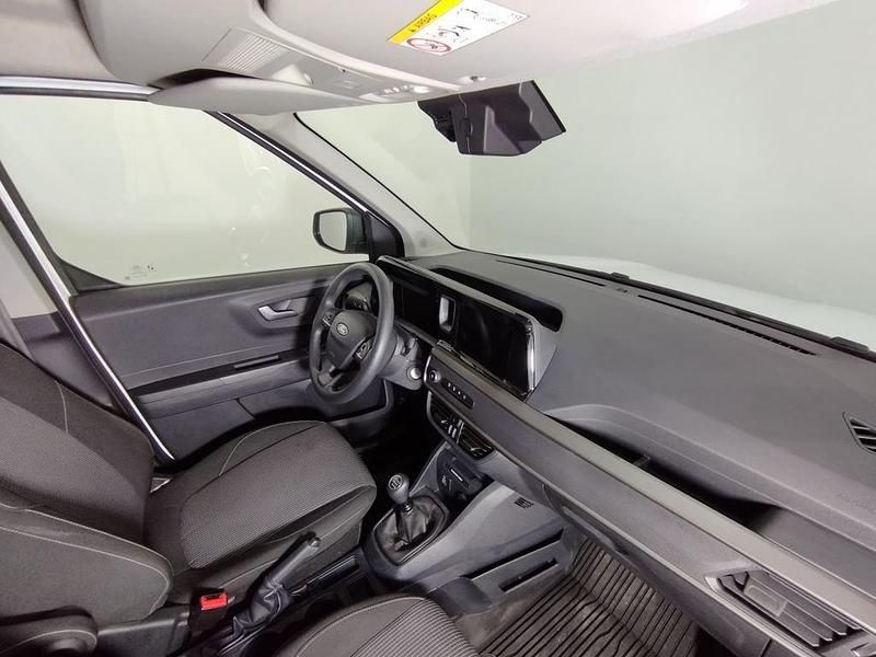 Usado Ford Transit Trend 125 CV (91 kW) 2024 Blanco Berlina