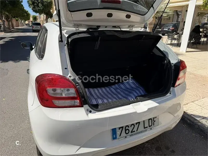 Usado Suzuki Baleno GLX 111 CV (81 kW) 2019 Blanco Utilitario