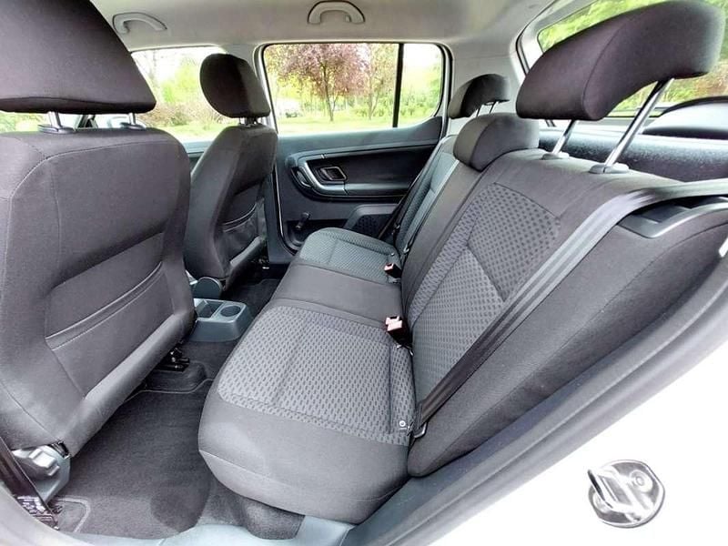 Usado Skoda Fabia Ambition 86 CV (63 kW) 2015 Blanco Utilitario