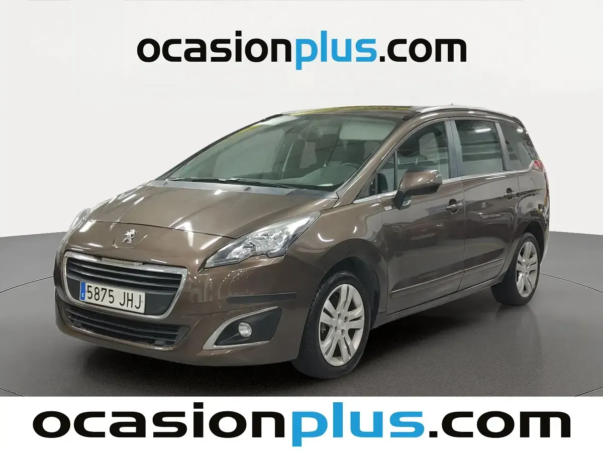 Usado Peugeot 5008 Style 131 CV (96 kW) 2015 Monovolumen