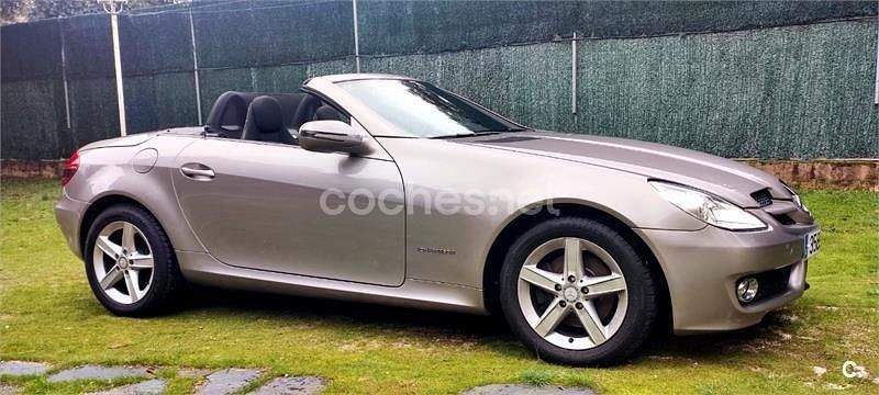 Usado Mercedes SLK200 184 CV (135 kW) 2008 Gris / plata Descapotable