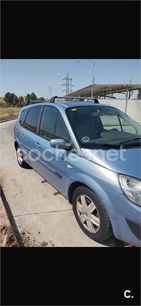 Usado Renault Scénic II Authentique 80 CV (58 kW) 2006 Azul Monovolumen