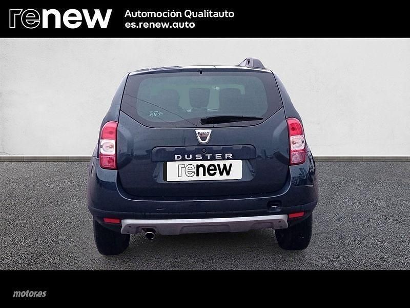 Usado Dacia Duster Lauréate 110 CV (80 kW) 2016 Gris SUV