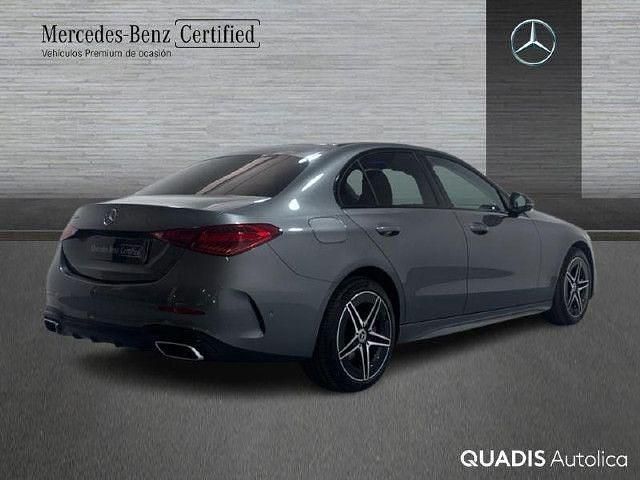 Usado Mercedes C300e AMG line 313 CV (230 kW) 2023 Gris selenita