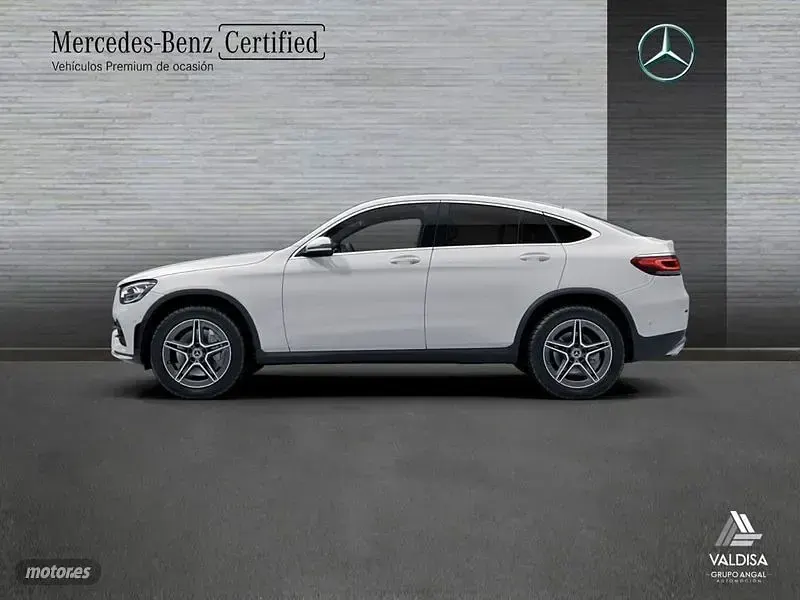 Usado Mercedes GLC300e AMG line 194 CV (142 kW) 2022 Blanco SUV