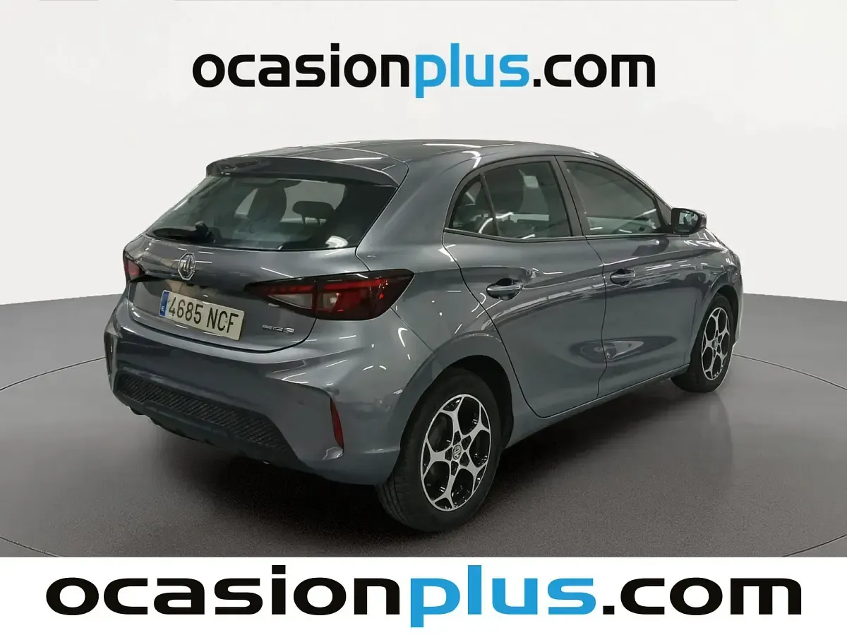 Usado MG MG3 Comfort 116 CV (85 kW) 2025 Gris plata Utilitario