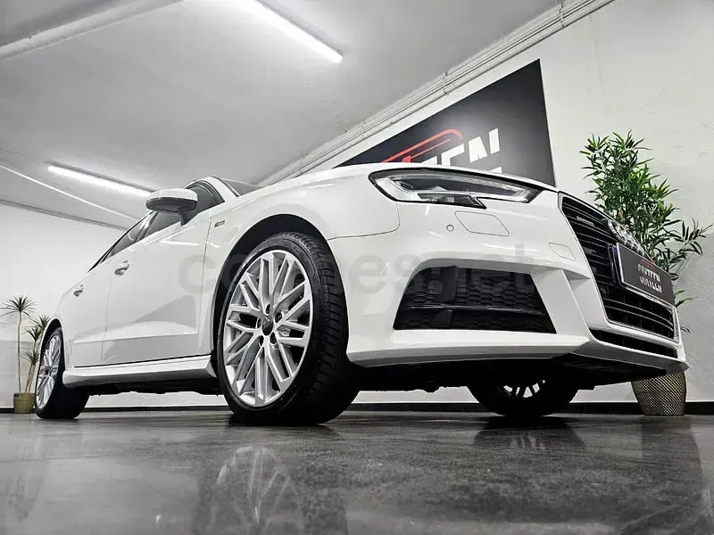 Usado Audi A3 S-Line 190 CV (139 kW) 2017 Blanco Berlina