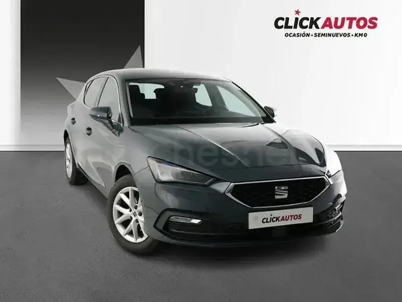Usado Seat Leon Style 116 CV (85 kW) 2025 Azul Berlina