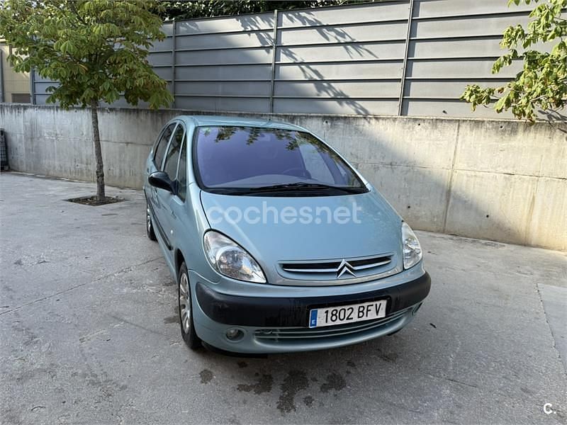 Verde Usado 2001 Citroën Xsara Picasso Monovolumen | 1499 € (Super precio) - Imagen 1/4