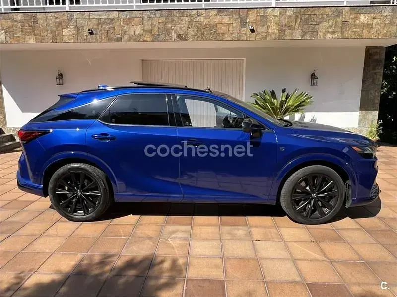 Usado Lexus RX500h Sport Line 371 CV (272 kW) 2024 Azul SUV
