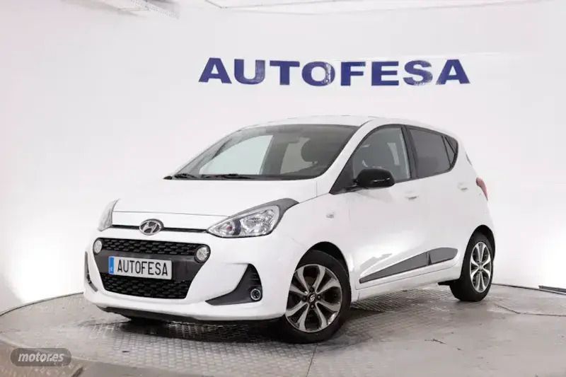 Blanco Usado 2018 Hyundai i10 Edition Utilitario | 7850 € (Precio justo) - Imagen 1/4