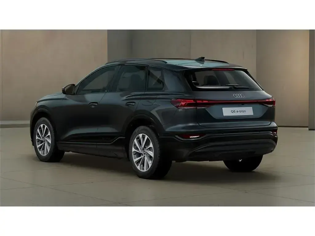 Nuevo Audi Q6 e-tron Advanced Plus 214 kW (292 CV) 2026 Gris SUV
