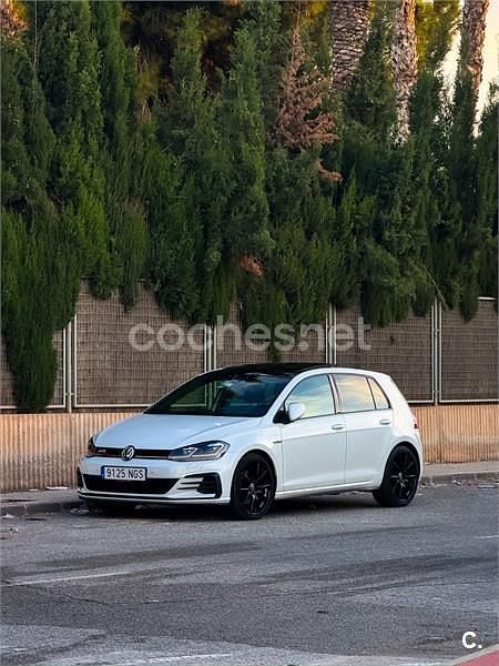 Usado VW Golf VII GTI 230 CV (169 kW) 2017 Blanco Berlina