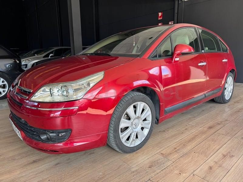 Usado Citroën C4 Exclusive 140 CV (102 kW) 2006 Granate Berlina