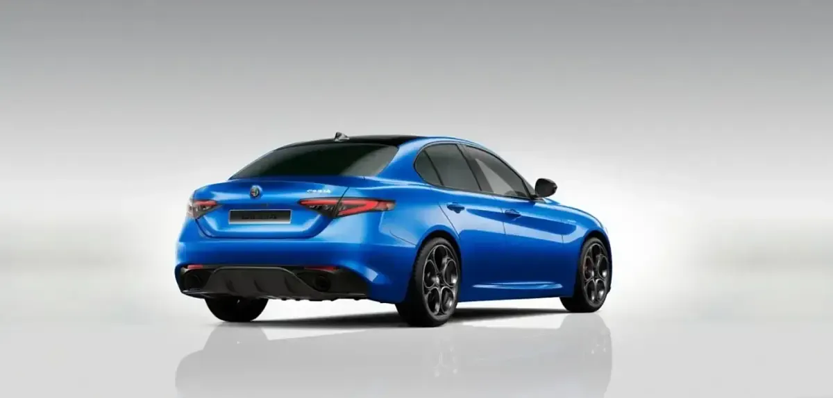 Nuevo Alfa Romeo Giulia Veloce 280 CV (205 kW) 2026 Azul Berlina