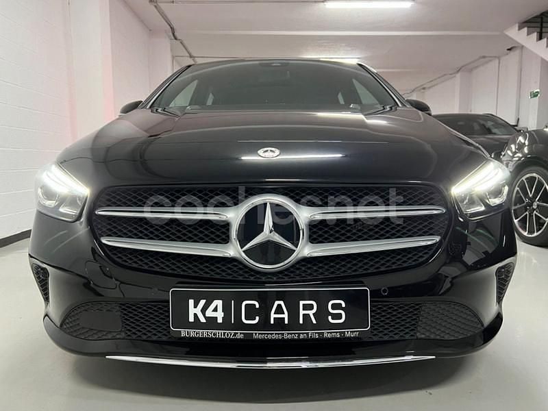 Usado Mercedes B250e 218 CV (160 kW) 2022 Negro Monovolumen