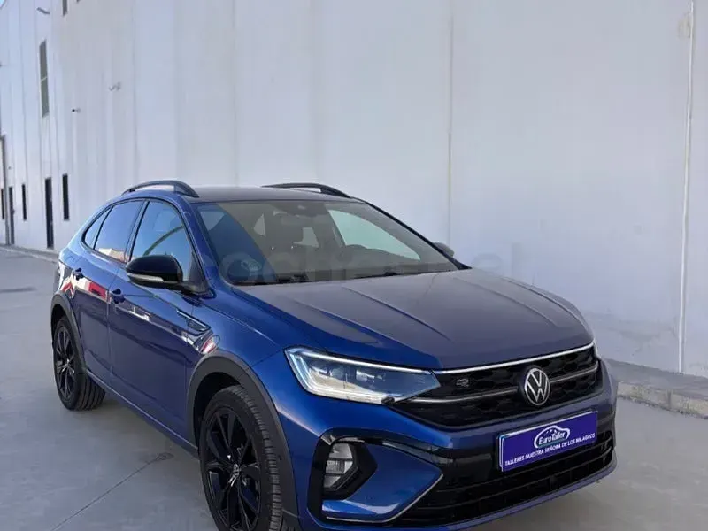 Usado VW Taigo R-line 110 CV (80 kW) 2023 Azul SUV