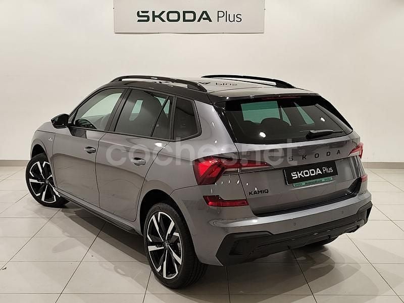 Nuevo Skoda Kamiq Monte Carlo 150 CV (110 kW) 2025 Gris / plata SUV