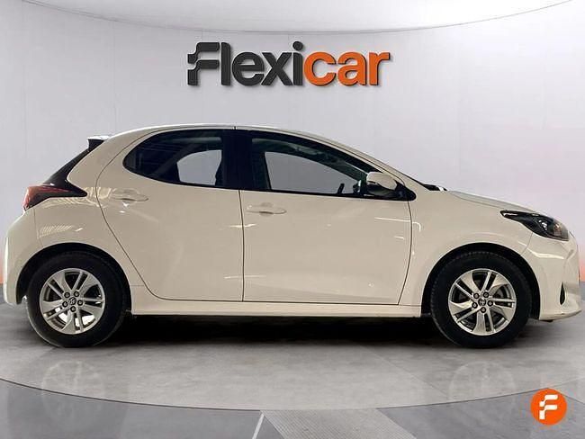 Usado Toyota Yaris Edition 125 CV (91 kW) 2023 Blanco Utilitario
