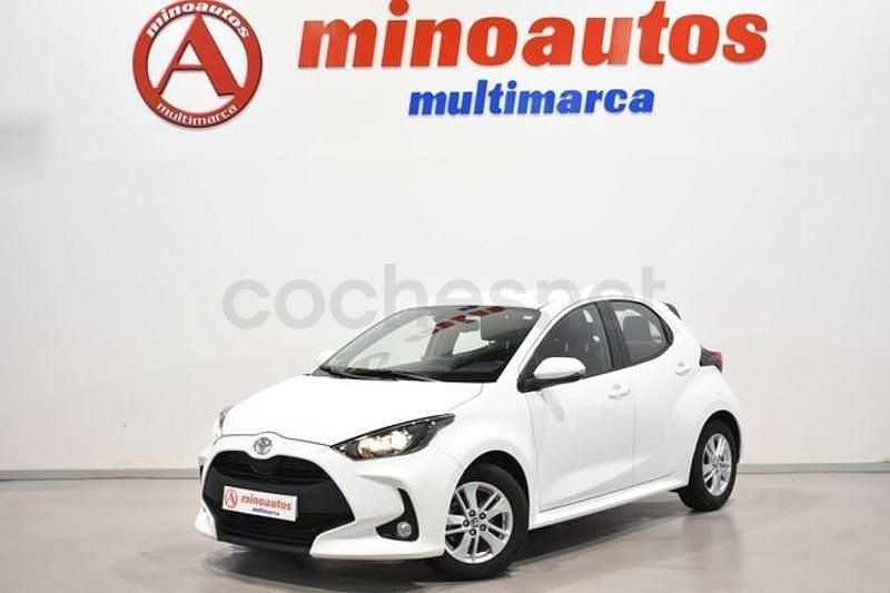 Usado Toyota Yaris Edition 126 CV (92 kW) 2021 Blanco Utilitario