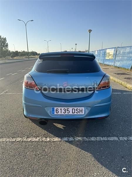 Azul Usado 2005 Opel Astra GTC Sport Berlina | 3400 € (Precio justo) - Imagen 1/4