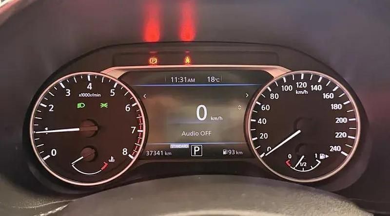 Occasion Nissan Juke N-Connecta 114 ch (83 kW) 2023 Noir SUV